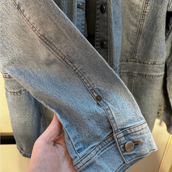 Venezia Light Blue Denim Jacket - Picture 4 of 7